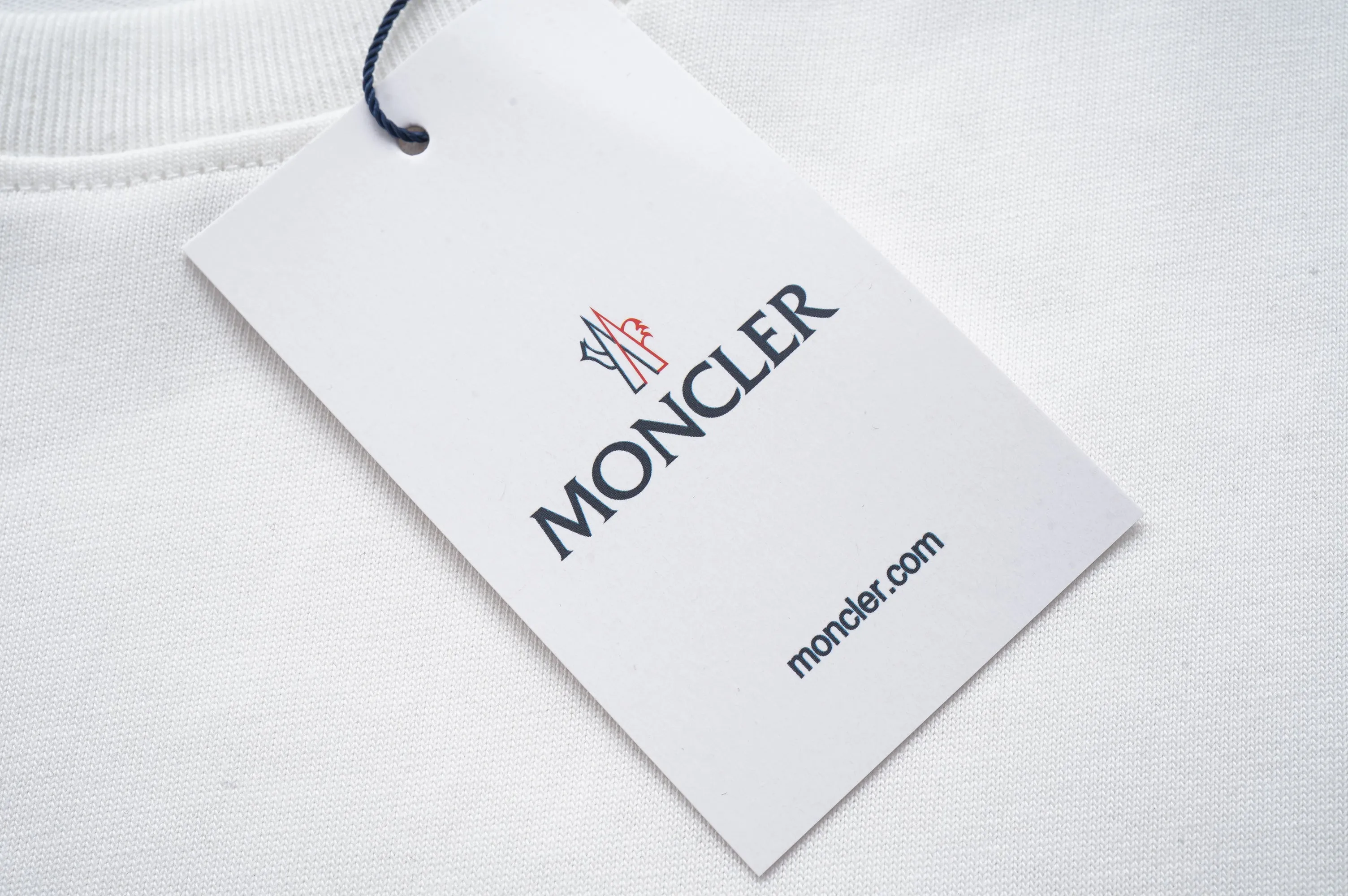 Camiseta Moncler Branca 30