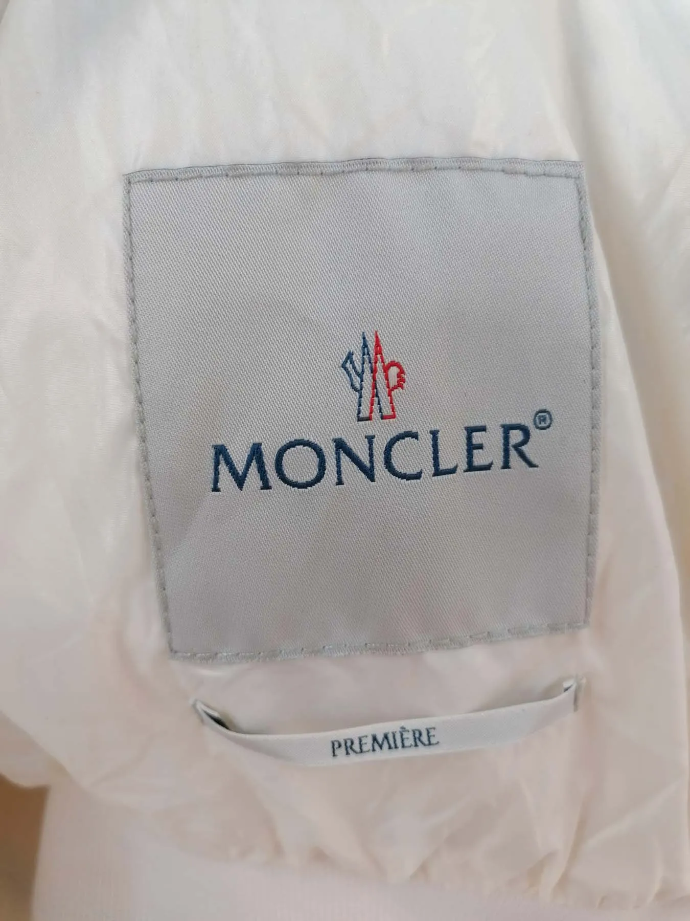 Geaca Moncler Femei - S